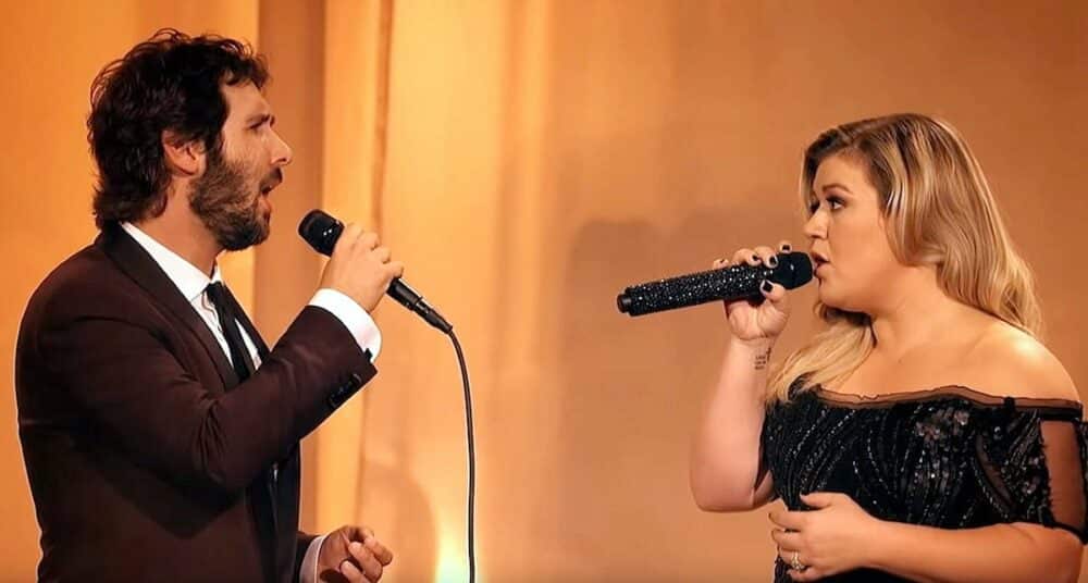 Josh Groban a Kelly Clarkson zpívají nebeský duet z filmu Fantom opery